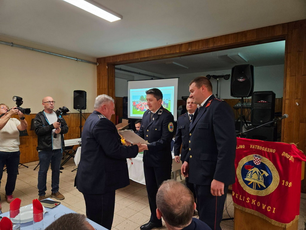 Veliškovci-100-godina-13